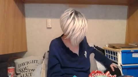 Alisha online show from April 29, 8:51 am