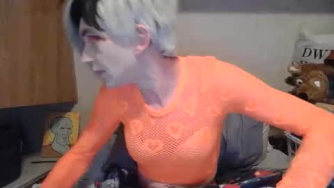 Alisha online show from April 30, 10:58 pm