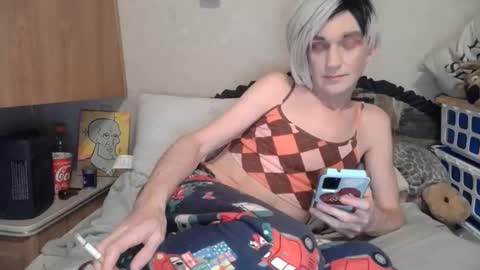 Alisha online show from May 2, 3:44 am
