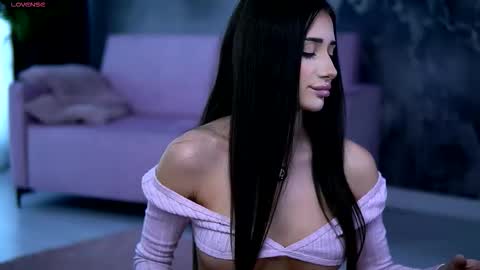 Snapshot of alishaskye chatting on December 15, 4:39 am Alishaskye online show from December 15, 4:39 am