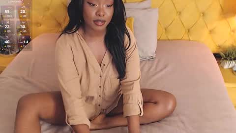 Snapshot of alishaweir chatting on March 10, 8:14 pm Luna online show from March 10, 8:14 pm