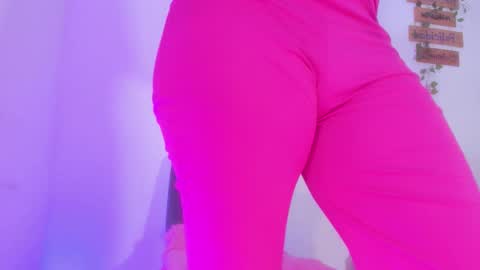 Alisia online show from November 12, 4:35 am