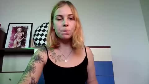 Alisa online show from October 27, 10:41 am