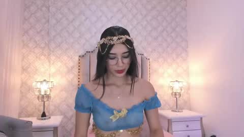 Snapshot of alison_carde05 chatting on October 26, 7:20 pm Alison online show from October 26, 7:20 pm