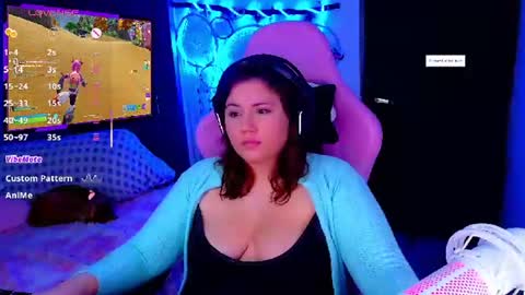 Alison online show from August 7, 9:39 pm