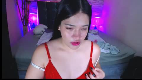 Alison online show from April 24, 9:17 pm