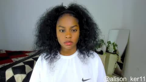 Sofias house online show from October 25, 8:11 am