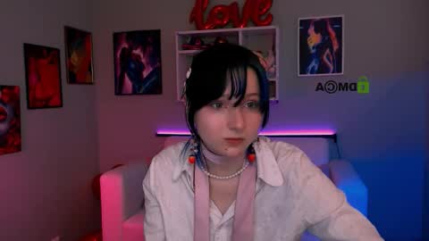 Snapshot of alison_purr chatting on March 5, 10:33 am alison_purr online show from March 5, 10:33 am