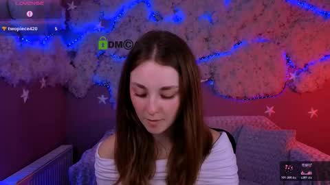 Snapshot of alison_purr chatting on March 8, 10:08 am alison_purr online show from March 8, 10:08 am
