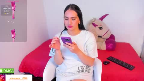 Snapshot of alison_see chatting on March 13, 11:39 am Alison cruz online show from March 13, 11:39 am