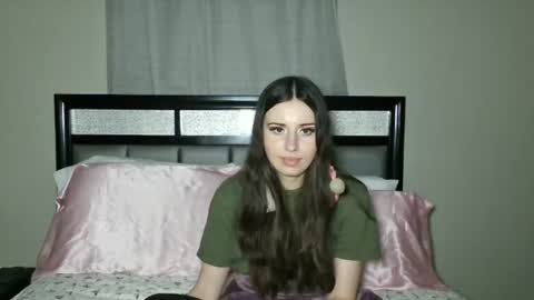 Alison Fields online show from June 14, 2:09 am
