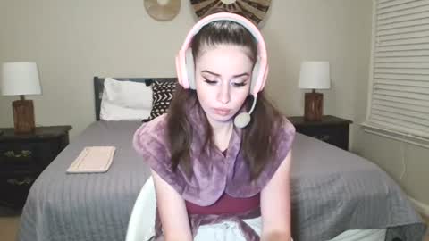 Alison Fields online show from July 16, 5:13 am
