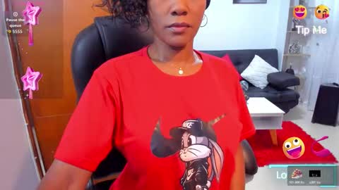 Snapshot of alisonlemoos chatting on February 18, 10:11 am Alisson online show from February 18, 10:11 am