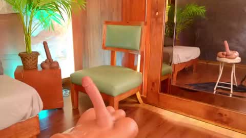 Alison Moon  online show from July 17, 11:09 pm