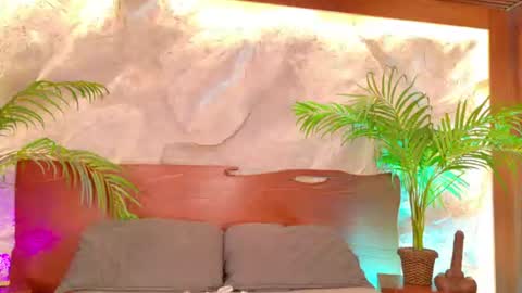 Alison Moon  online show from July 22, 10:23 pm