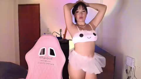 Snapshot of alissa_grey2 chatting on October 17, 9:01 am Alissa online show from October 17, 9:01 am