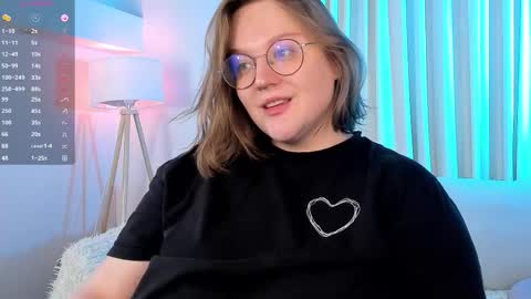 Snapshot of alissa_styles chatting on November 11, 4:29 pm Alissa online show from November 11, 4:29 pm