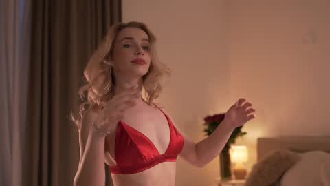 Alissa online show from September 15, 4:18 pm