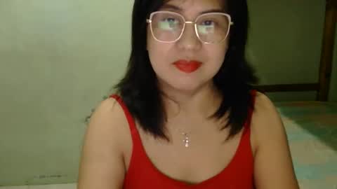 Snapshot of alissalove18 chatting on May 30, 11:57 pm alissalove18 online show from May 30, 11:57 pm
