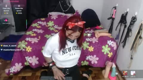 Snapshot of alissia_kent99 chatting on June 16, 10:56 pm Alissia online show from June 16, 10:56 pm