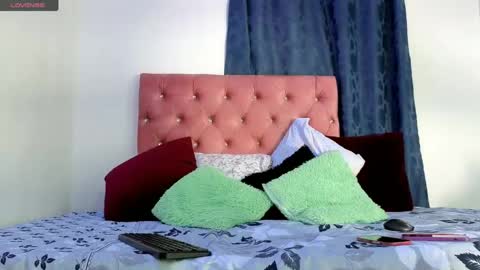 Snapshot of alisson0002 chatting on May 3, 12:22 pm alisson0002 online show from May 3, 12:22 pm