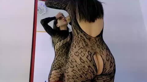 Snapshot of alisson0002 chatting on July 31, 12:04 pm alisson0002 online show from July 31, 12:04 pm