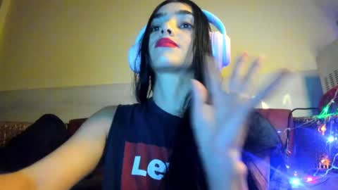 Snapshot of alisson369_ chatting on December 16, 1:42 am Alisson369 online show from December 16, 1:42 am