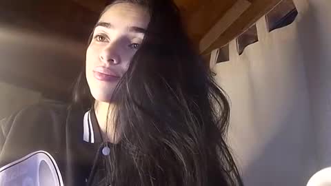 Snapshot of alisson369_ chatting on January 28, 11:17 am Alisson369 online show from January 28, 11:17 am