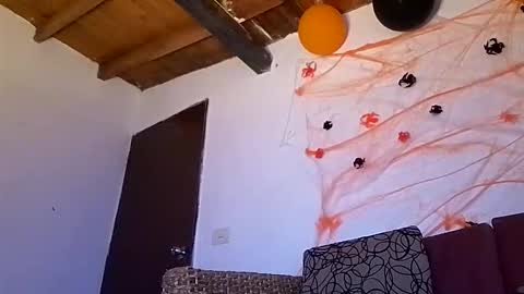 Snapshot of alisson369_ chatting on October 23, 9:41 am Alisson369 online show from October 23, 9:41 am