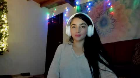 Snapshot of alisson369_ chatting on December 4, 8:34 am Alisson369 online show from December 4, 8:34 am