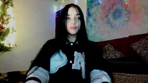 Snapshot of alisson369_ chatting on December 4, 11:24 pm Alisson369 online show from December 4, 11:24 pm