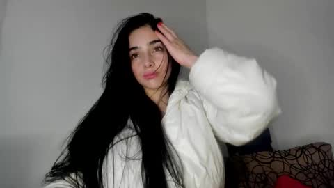 Alisson369  online show from February 1, 6:45 am