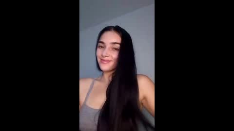 Snapshot of alisson369_ chatting on May 20, 1:39 pm Alisson369 online show from May 20, 1:39 pm