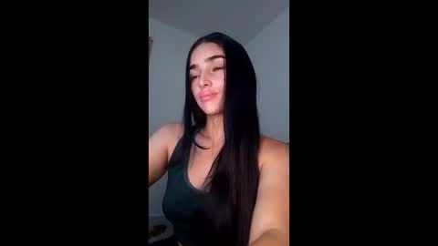 Snapshot of alisson369_ chatting on May 22, 7:59 am Alisson369 online show from May 22, 7:59 am