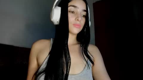 Snapshot of alisson369_ chatting on June 29, 10:15 am Alisson369 online show from June 29, 10:15 am