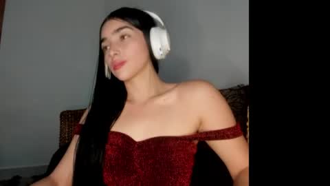 Snapshot of alisson369_ chatting on July 28, 4:05 pm Alisson369 online show from July 28, 4:05 pm