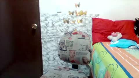 Snapshot of alisson_brand chatting on June 12, 6:18 pm alisson brand online show from June 12, 6:18 pm