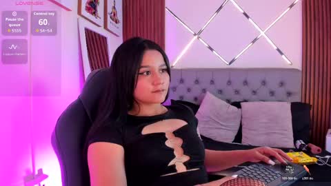Snapshot of alisson_sanders chatting on May 28, 1:41 pm Alisson online show from May 28, 1:41 pm