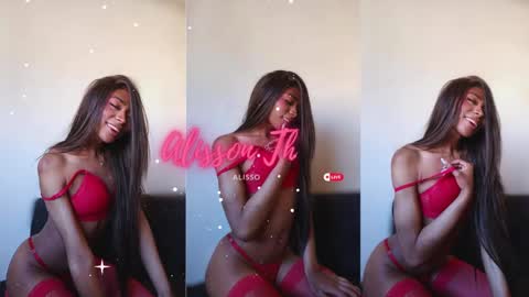 Snapshot of alisson_thompson_ chatting on December 3, 11:46 pm alisson_thompson_ online show from December 3, 11:46 pm