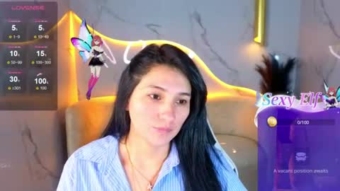 Snapshot of alisson_tx_ chatting on June 22, 7:33 pm alisson_tx_ online show from June 22, 7:33 pm