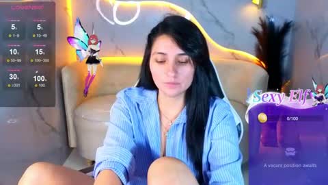 Snapshot of alisson_tx_ chatting on June 23, 7:39 am alisson_tx_ online show from June 23, 7:39 am