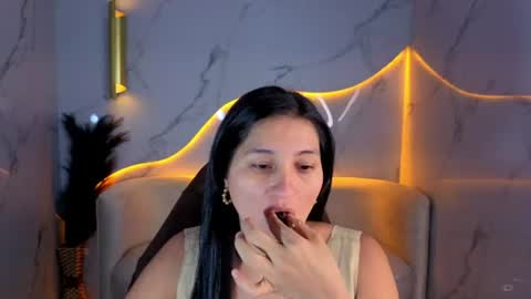Snapshot of alisson_tx_ chatting on July 29, 7:45 pm alisson_tx_ online show from July 29, 7:45 pm