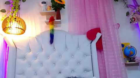 Snapshot of alisson_wiley chatting on May 26, 6:42 am alisson online show from May 26, 6:42 am