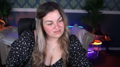 Snapshot of alissyagrayy chatting on May 6, 12:32 pm alissyagrayy online show from May 6, 12:32 pm