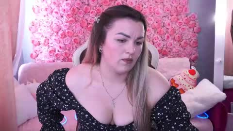 Snapshot of alissyagrayy chatting on May 25, 12:33 pm alissyagrayy online show from May 25, 12:33 pm