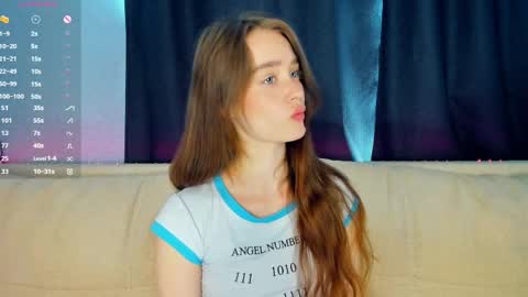 Alivia online show from May 7, 8:31 am