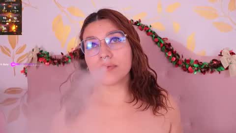 Alix online show from December 22, 9:34 pm