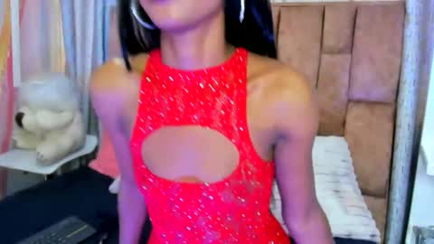 Snapshot of alix_noa chatting on November 29, 7:50 pm alix noa online show from November 29, 7:50 pm