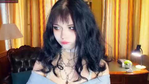 Emily online show from June 27, 9:14 am