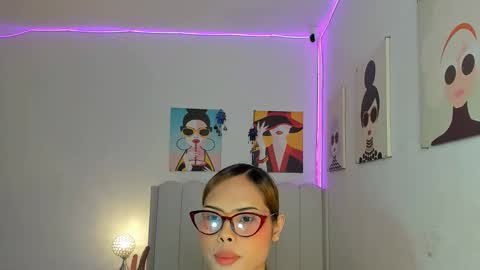 hello your lovely ALIYAH online show from April 24, 10:12 pm